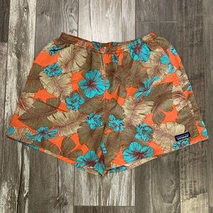 Patagonia Men’s Baggies Swim Trunks Medium